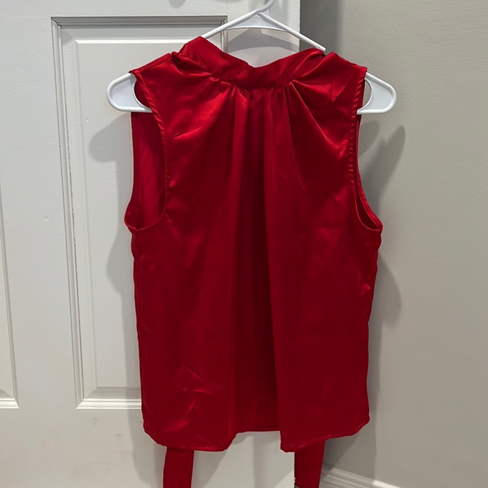 Cute silk halter red top size small